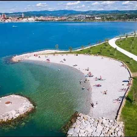 Počitniška hiša Istrska Hisa Centurium Marezige