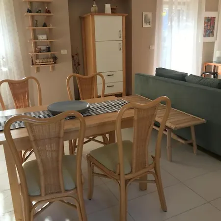 Počitniška hiša Istrska Hisa Centurium